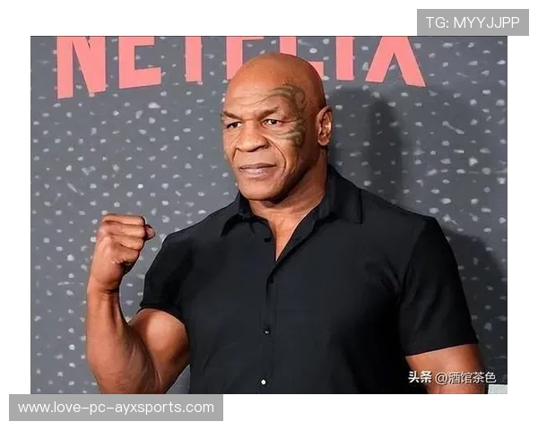 拳王泰森再次宣布复出？网友：拳坛要变天